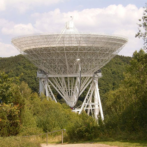 Radio téléscope de l'Institut Max-Planck de Bonn